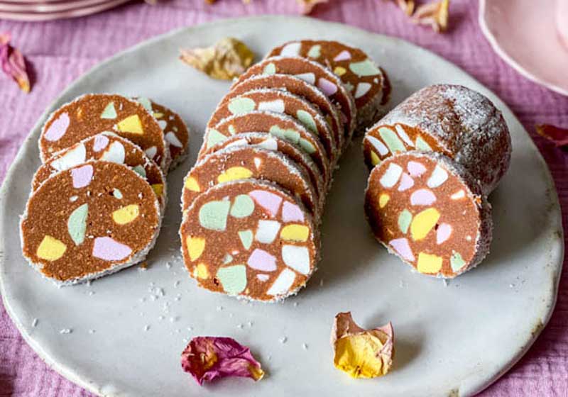 5 Iconic Kiwi Dishes You Must Try in New Zealand (That Aren’t Pavlova)