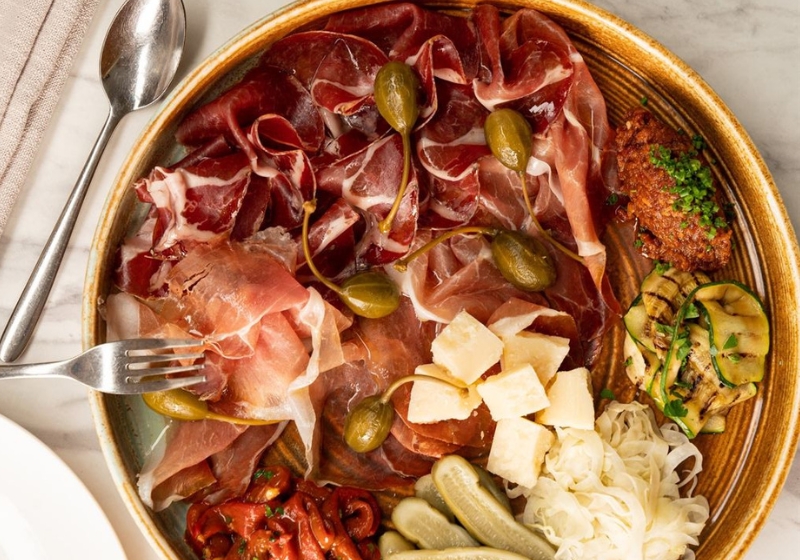 Timeless Eats: Venues That Have Earned Their Reputation and Still Deliver