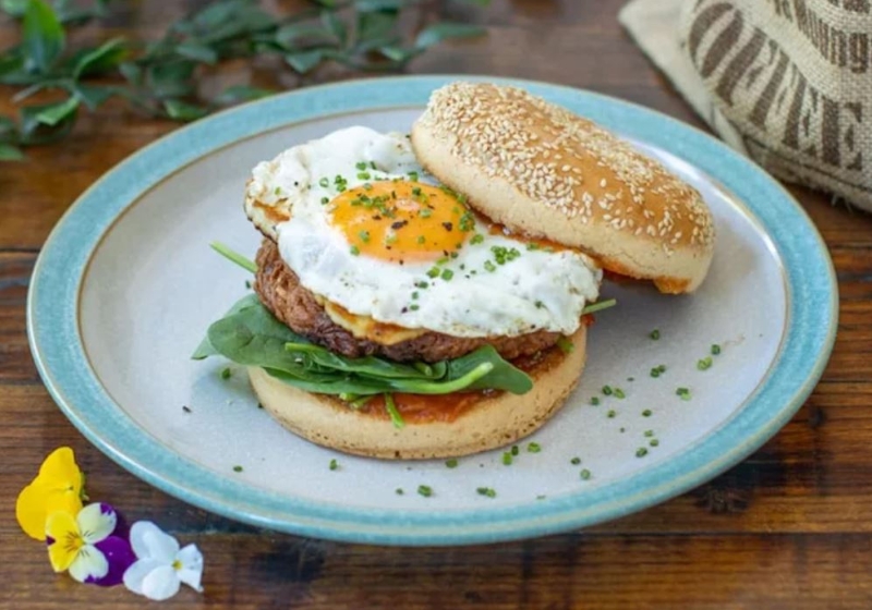 Welcoming Eateries: The Heart of Australian Dining