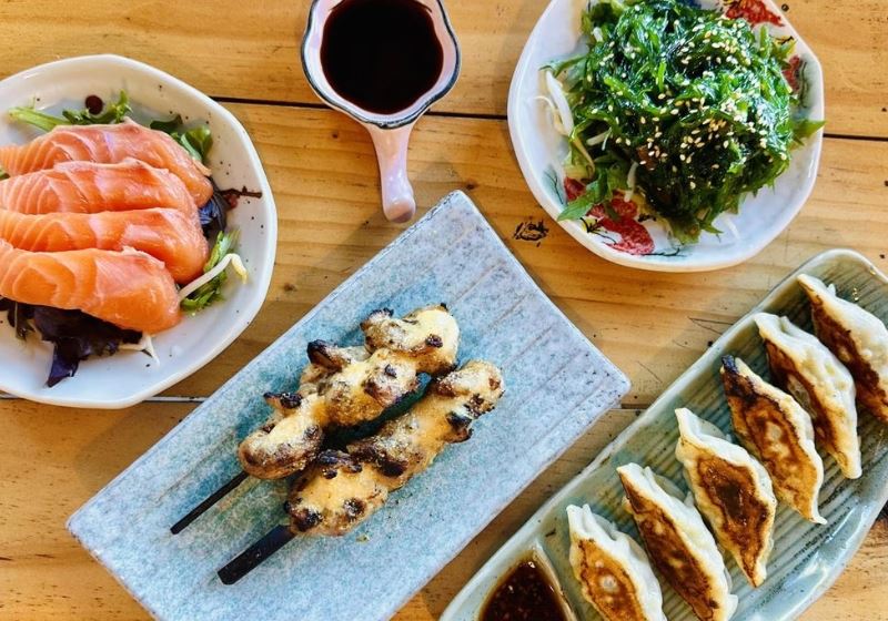 Chic Eatery Escapades: Your Guide to Casual Dining with Culinary Excellence