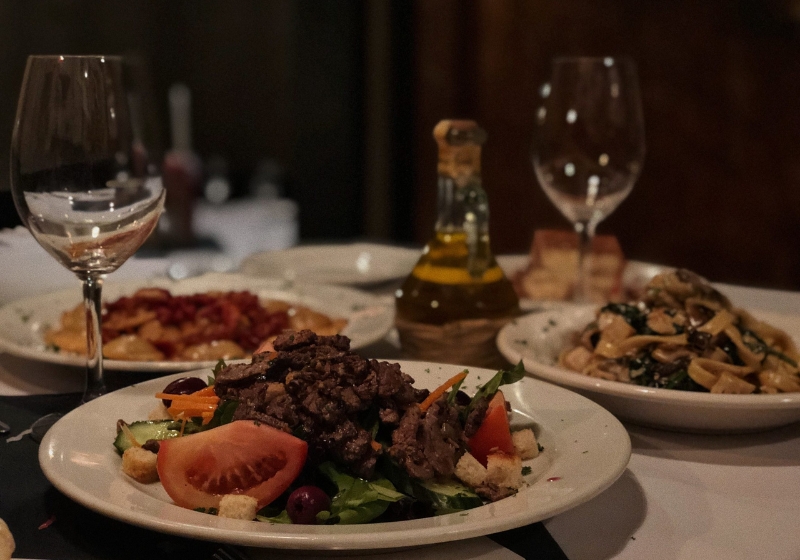 Melbourne's Must-Visit Venues: A Culinary Journey Through the City