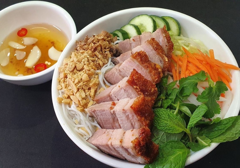 Melbourne's Must-Visit Venues: A Culinary Journey Through the City
