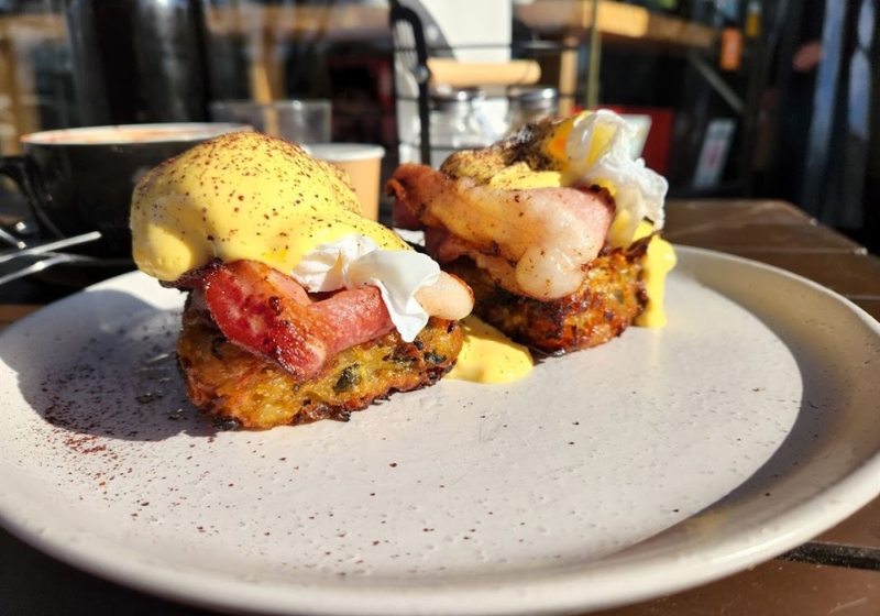 Melbourne's Culinary Gems: A Journey Through Distinctive Dining Experiences