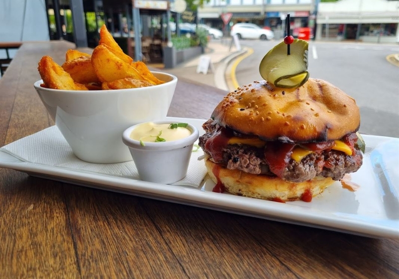 Elevate Your Midweek Dining: Exceptional Venues for a Special Meal
