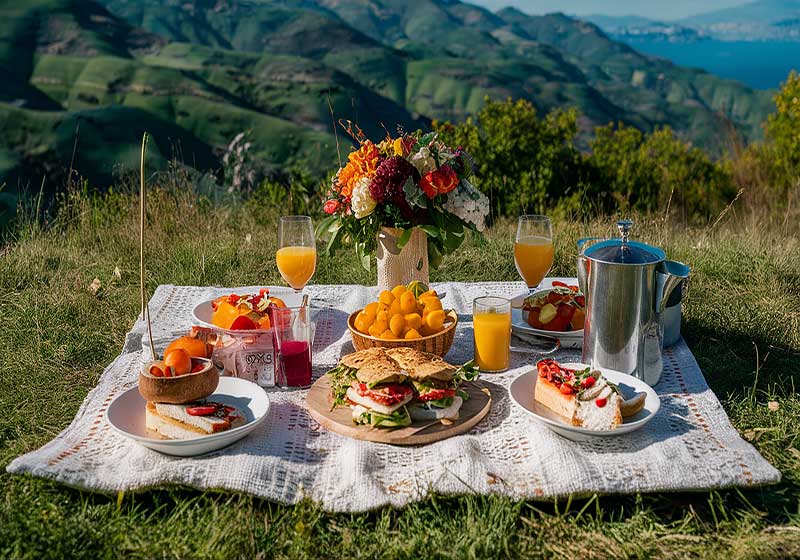 How to Pack the Perfect Picnic