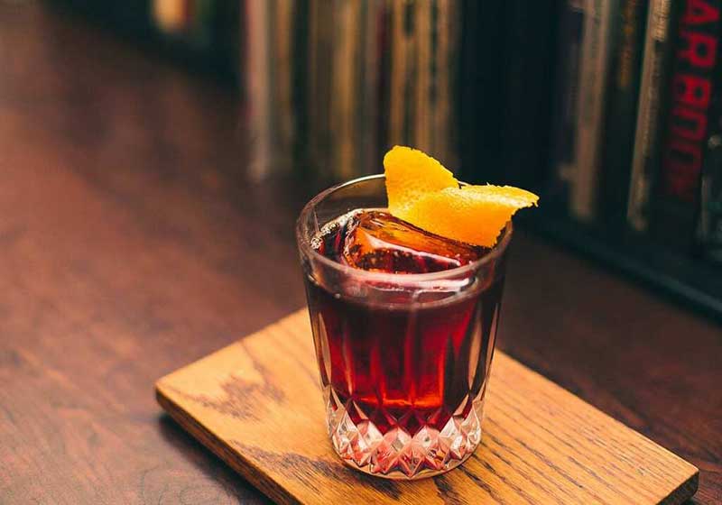 Molto Italian Raises a Glass for Negroni Week 2025