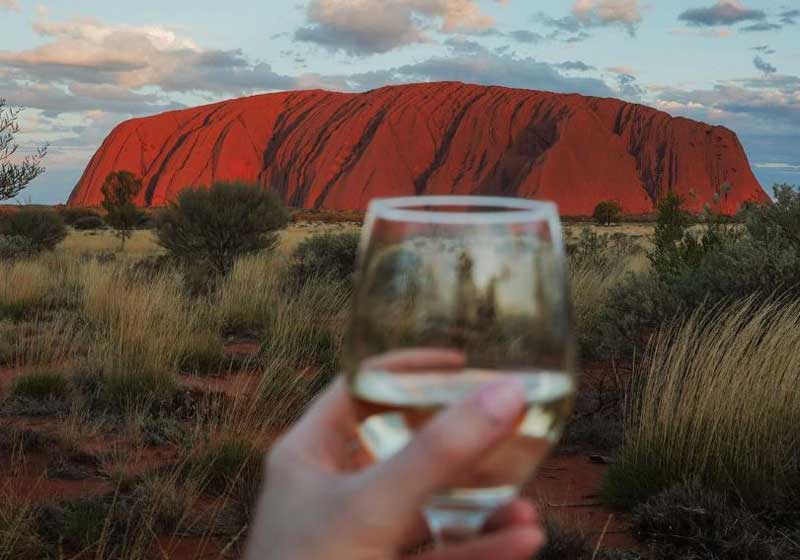 Tali Wiru: Dining Beneath a Million Stars