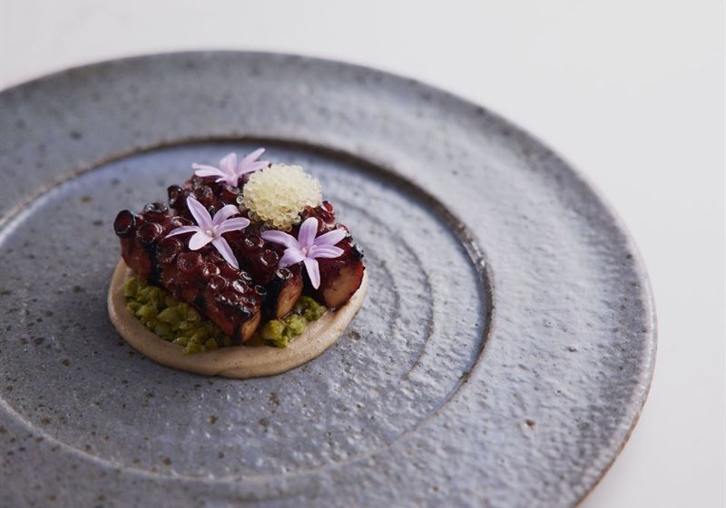 Culinary Narratives: Where Chef Stories Define the Menu