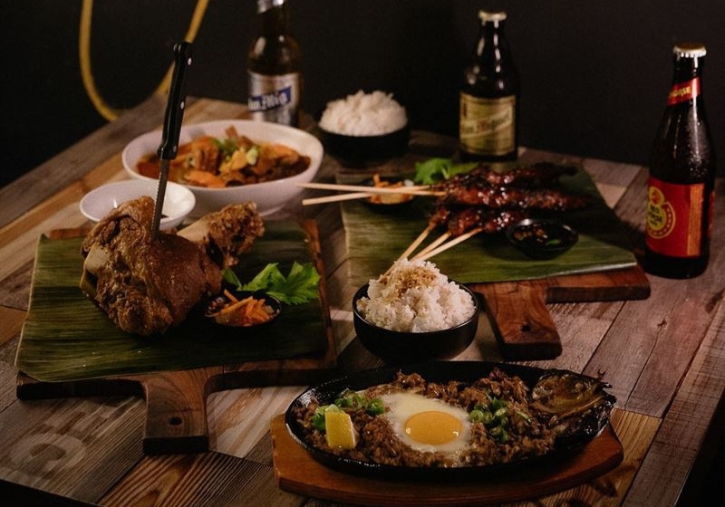 Culinary Narratives: Where Chef Stories Define the Menu