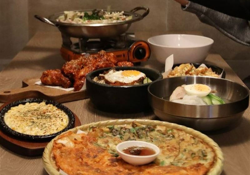 Discover Victoria's Culinary Gems: Where to Dine in Style