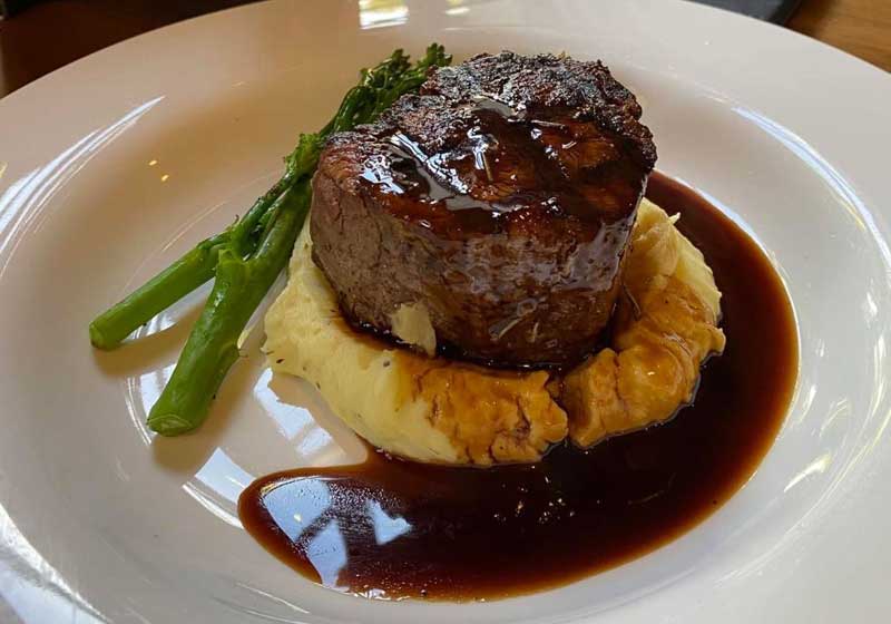 Impress without Stress: 5 Standout Dining Spots