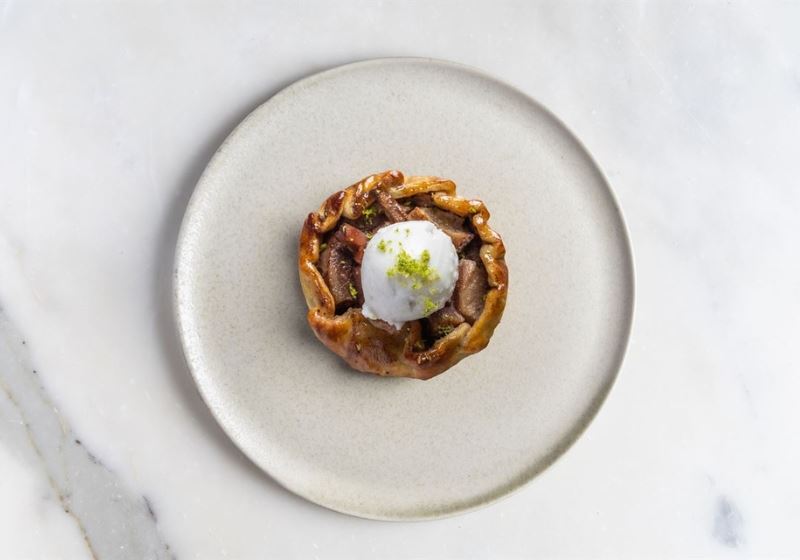 Sydney's Culinary Gems: A Tour of Unmissable Dining Experiences