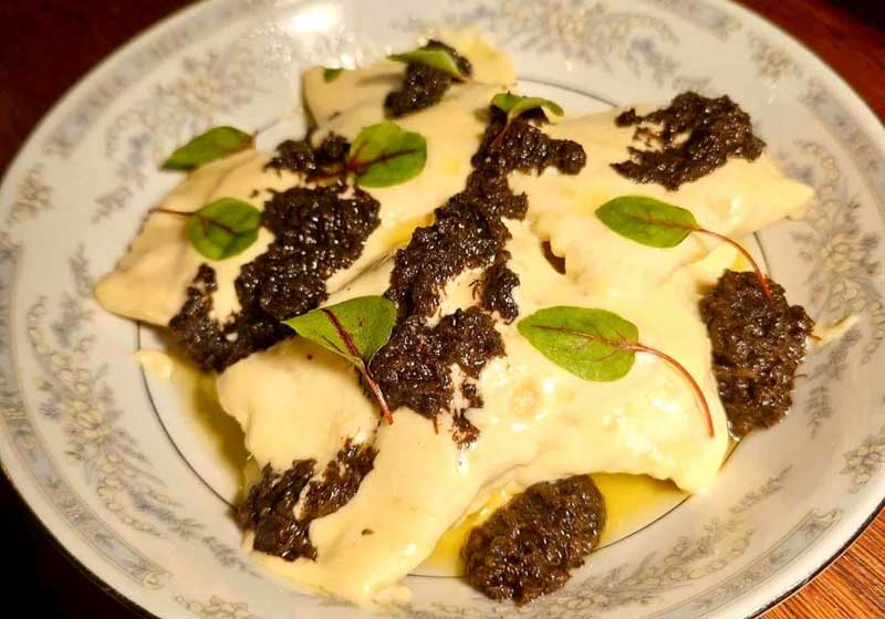 5 Dining Trends Worth Booking For