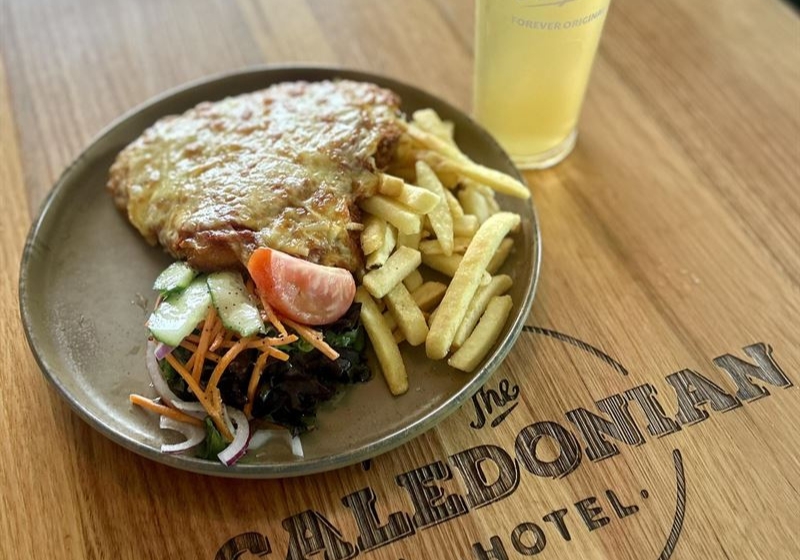 Best Pubs and Sports Bars for Food, Drinks and Live Sport