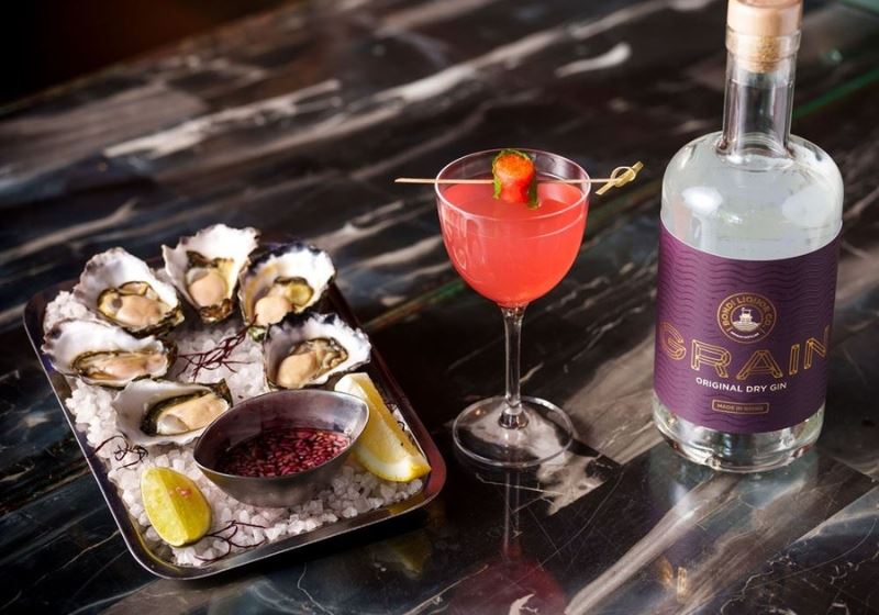 Elevated Cocktail Hour: A Journey Through Distinctive Dining Venues