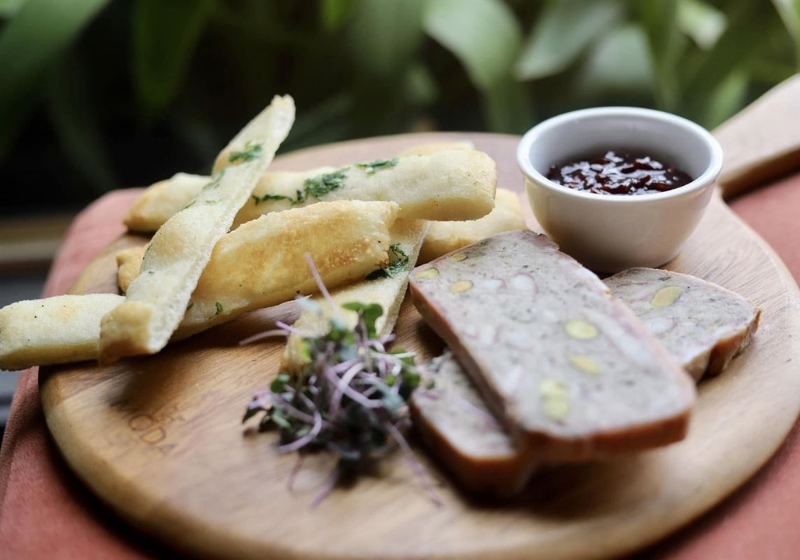 Taste Tasmania: A Culinary Journey through Its Best Venues