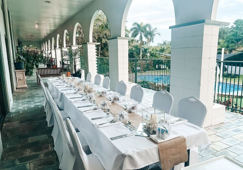 Rest, Recharge, Repeat: Your Ultimate Guide to Unforgettable Stays and Culinary Delights