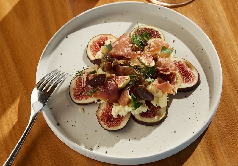 Indulge in Modern Menus and Stylish Settings: A Culinary Journey Through Australia