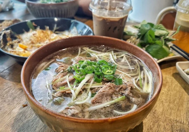 Gourmet Fast Food: A Delicious Shift in Dining Culture