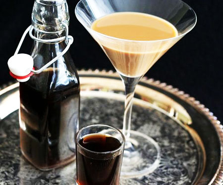 5 New Year's Eve Cocktails You Must Try Before 2015 3