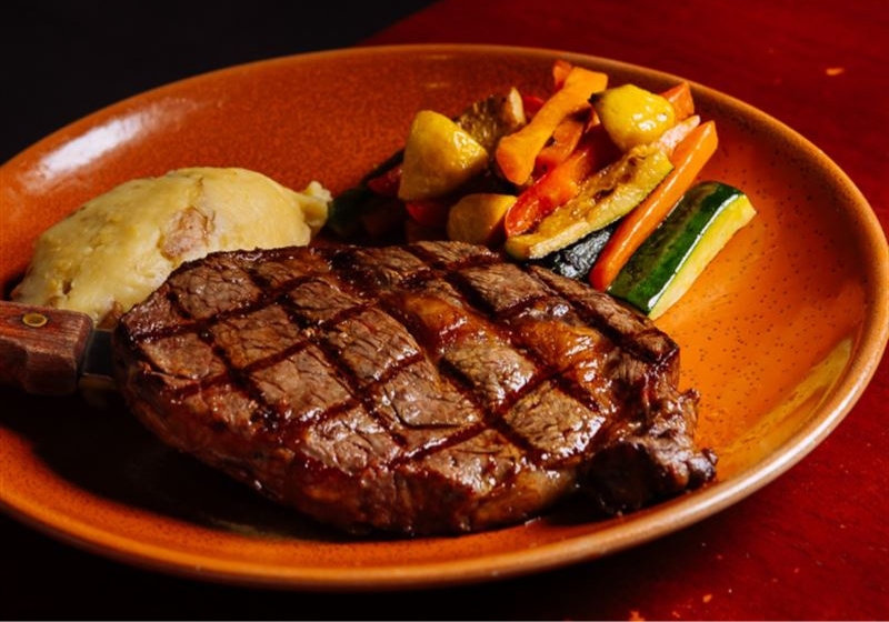 Ember and Essence: Savoring Australia’s Best Fire and Smoke-Crafted Menus