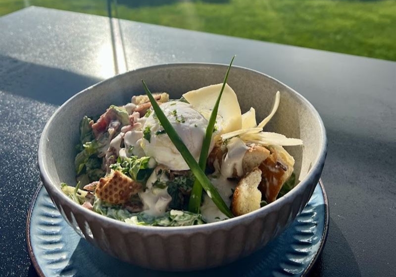 Savour the Flavours of Tasmania: A Culinary Voyage