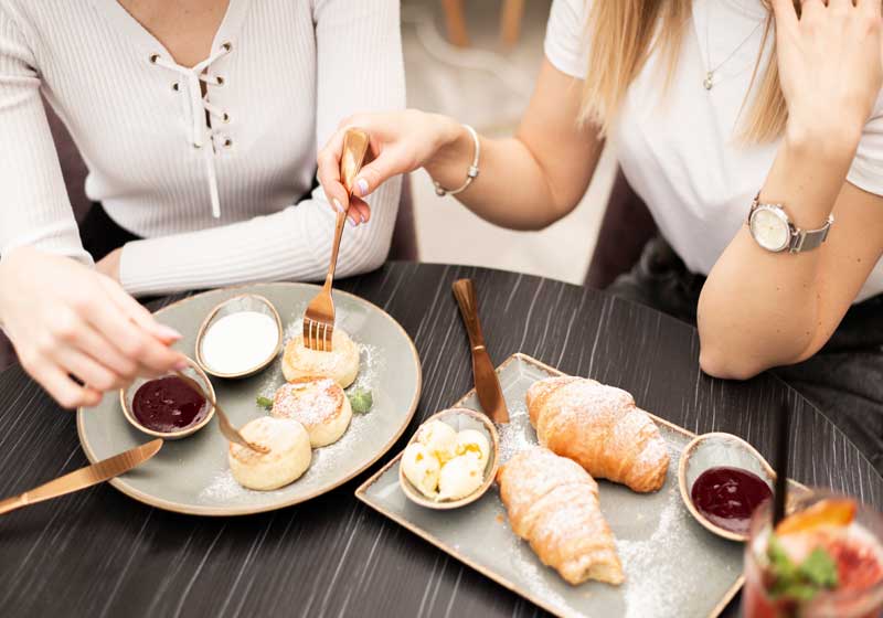Brunch Etiquette: The Unspoken Rules for a Graceful Meal
