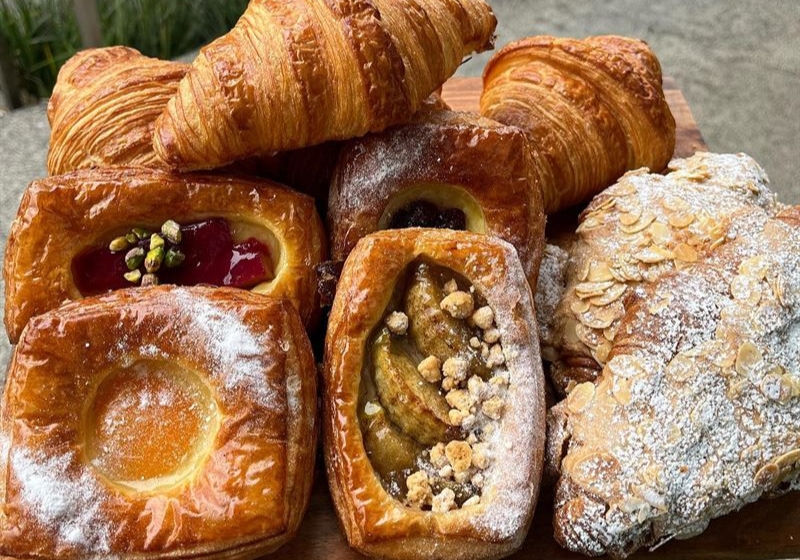 Melbourne's Must-Visit Culinary Destinations: A Taste of Diverse Flavours