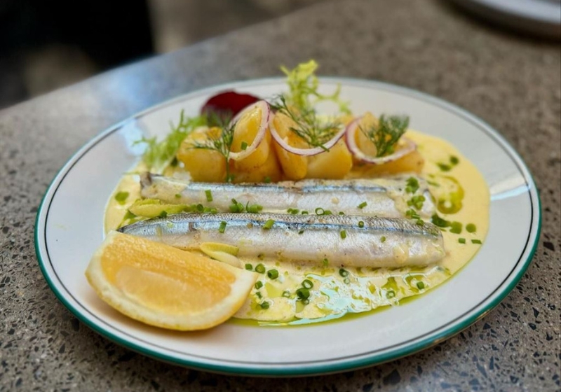 Melbourne's Must-Visit Culinary Destinations: A Taste of Diverse Flavours