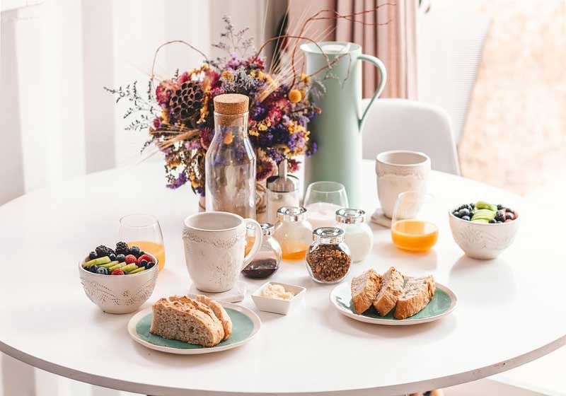 Setting the Perfect Brunch Table