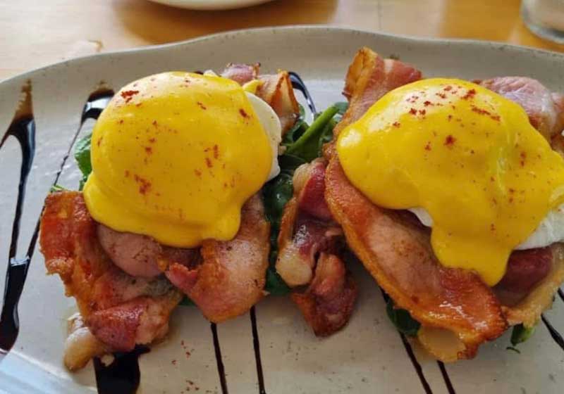 Best Breakout Brunch Cafés in Australia – Coastal Views, Retro Charm & Local Favourites