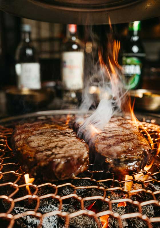 Reverse Sear vs Open Flame: Which Cooking Method Reigns Supreme?