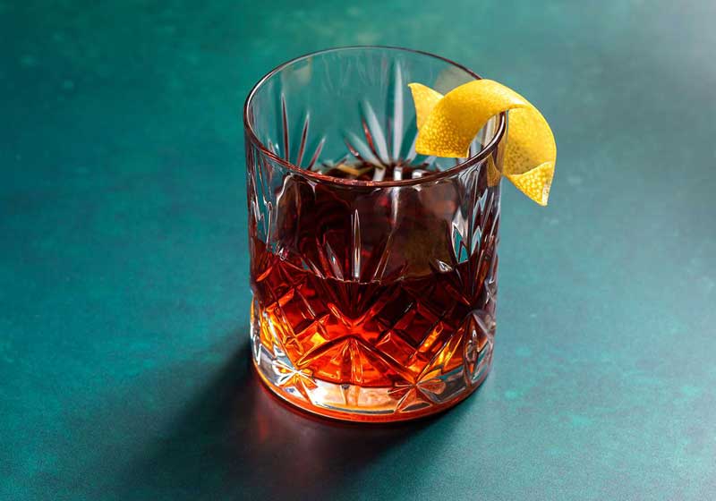 Cajun and Creole Cocktails: The Spirit and Soul of Louisiana in Every Sip