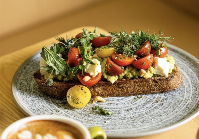 Good Food, Good Mood: Restaurants Serving Wellness Through Cuisine