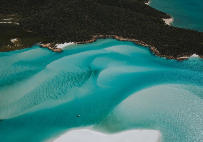 5 Ways to Island-hop the Whitsundays in Style