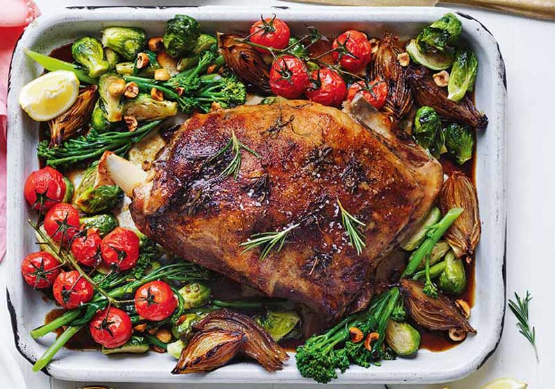 Hosting a Chef-Hatted Dinner Party: Bringing Culinary Excellence Home