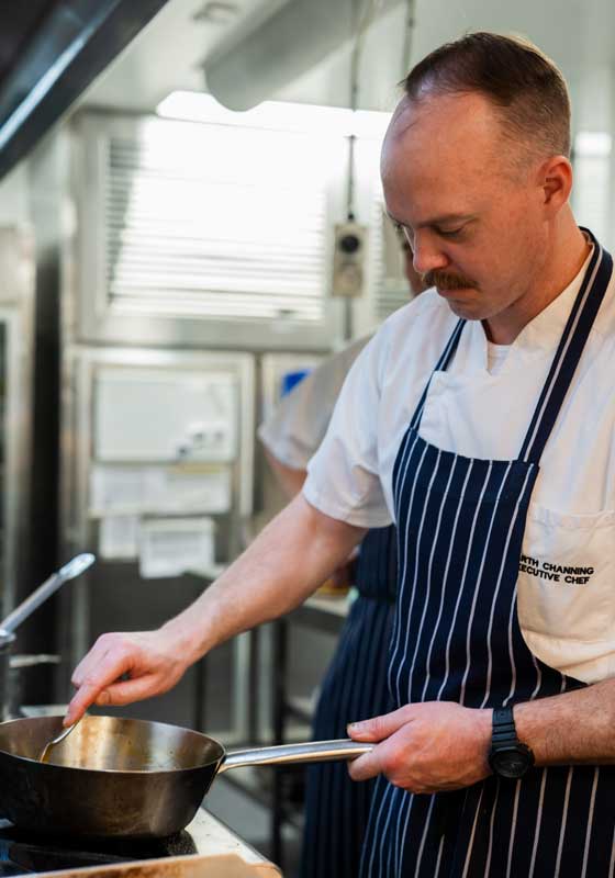 Farm-fresh Dining Meets City Sophistication at Windows Restaurant