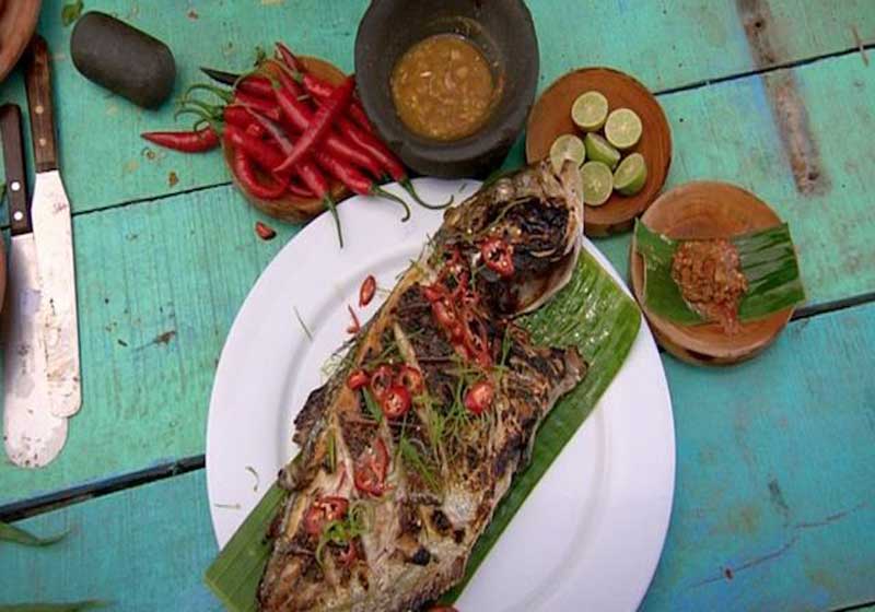 Cooking with Whole Fish: 5 Fresh, Elemental Recipes That Celebrate the Ocean