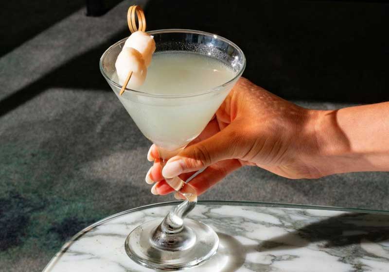 Discover Australia’s Best Hidden Bars – From Rooftop Escapes to Laneway Gems