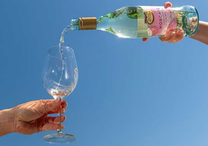 Brown Brothers Unveils Vibrant New Summer Wines: Moscato Lush Lychee & Prosecco Spritz Flavours
