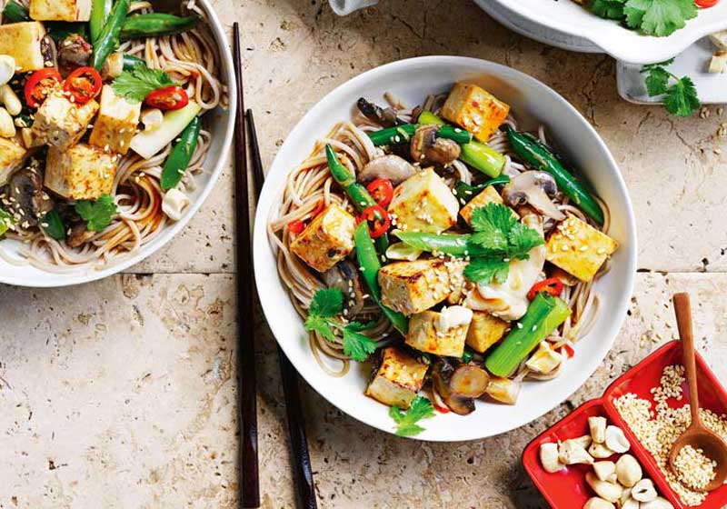 Fresh and In-season Green Beans: How to Choose, Store and Cook Them + Simple Summer Ideas