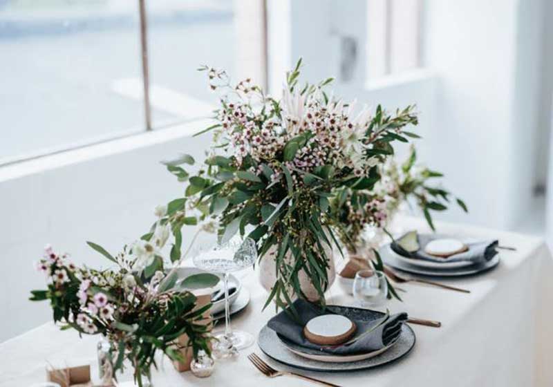 Australian Christmas Tablescape Ideas: Styling Tips for a Sun-kissed Festive Table