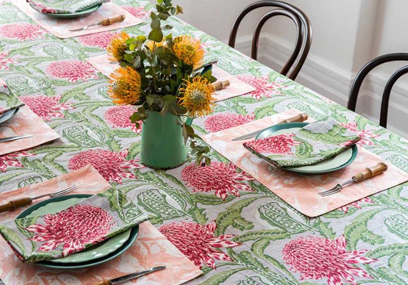 Australian Christmas Tablescape Ideas: Styling Tips for a Sun-kissed Festive Table