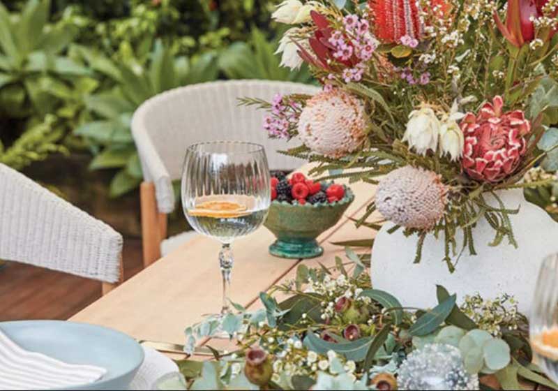 Australian Christmas Tablescape Ideas: Styling Tips for a Sun-kissed Festive Table