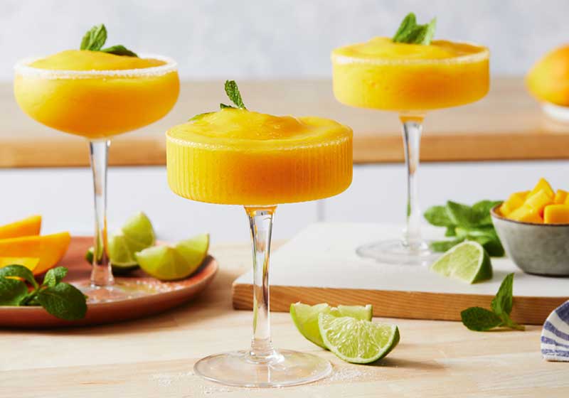 Festive Summer Cocktails: Bright, Refreshing Drinks for Warm-weather Celebrations