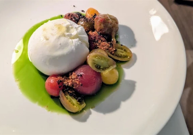 Enchanting Escapes: A Taste of Romance in Dining