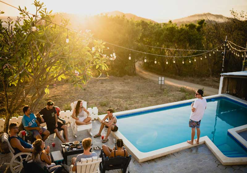 Make a Splash: Hosting an Elevated Pool Party