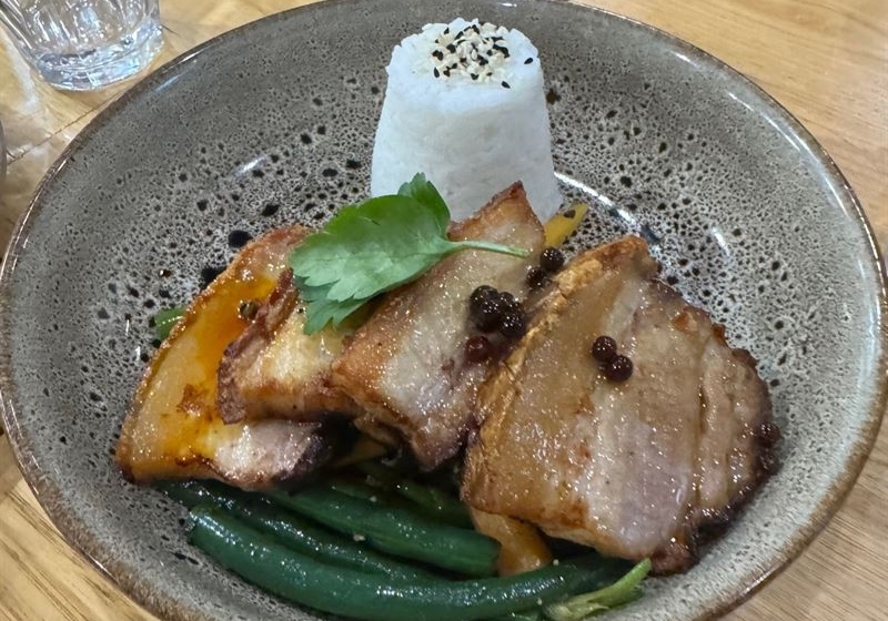 Dining with a View: The Best Scenic Restaurants to Visit