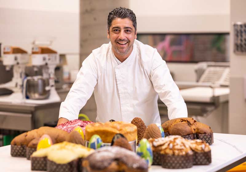 Battle of the Christmas Bread: Stollen v Panettone