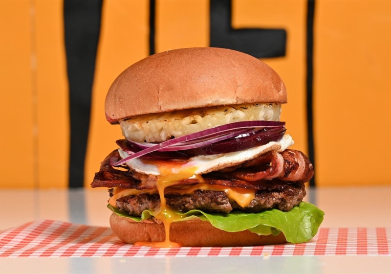 Grab It While It’s Hot! Exploring the Best Street Food Venues